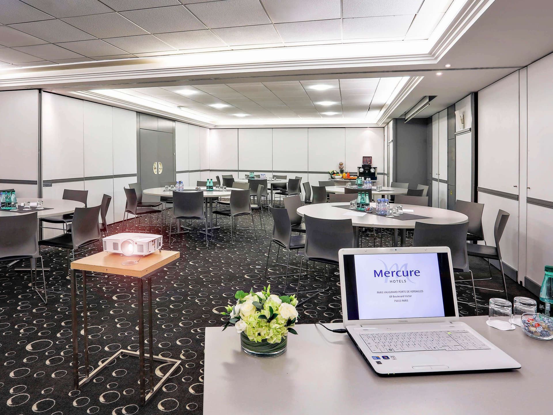 Mercure Paris Vaugirard Porte de Versailles Hotel