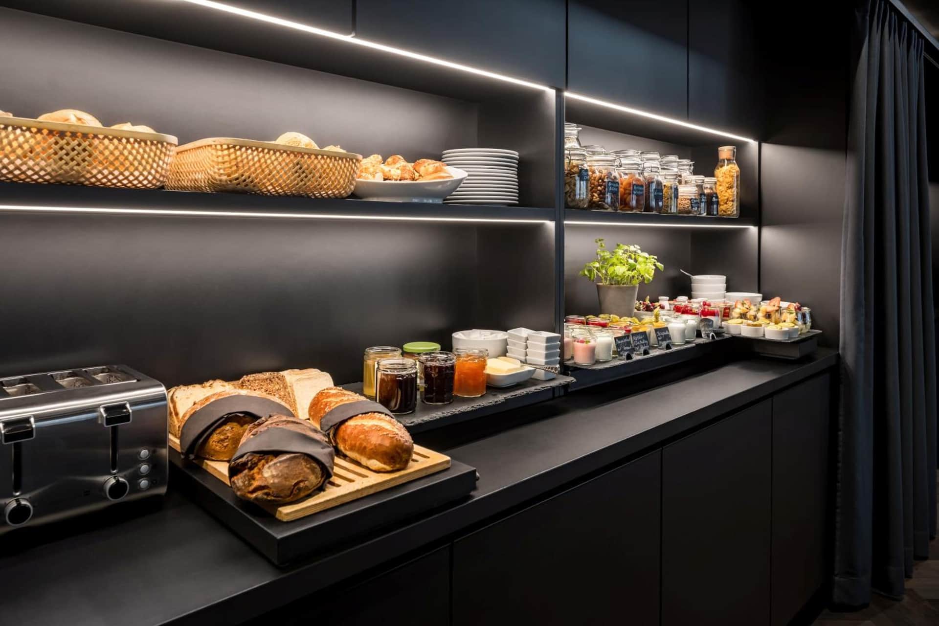 Hotel AMANO Düsseldorf