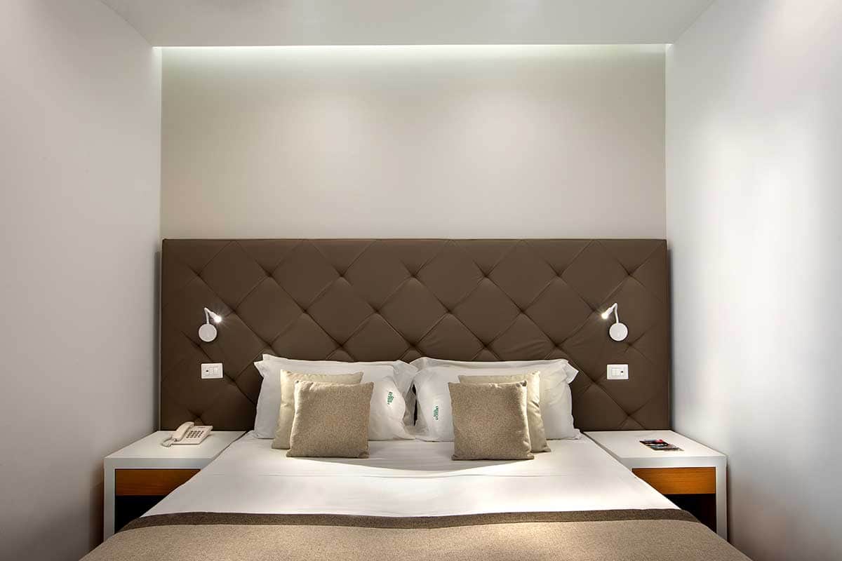 American Hotel