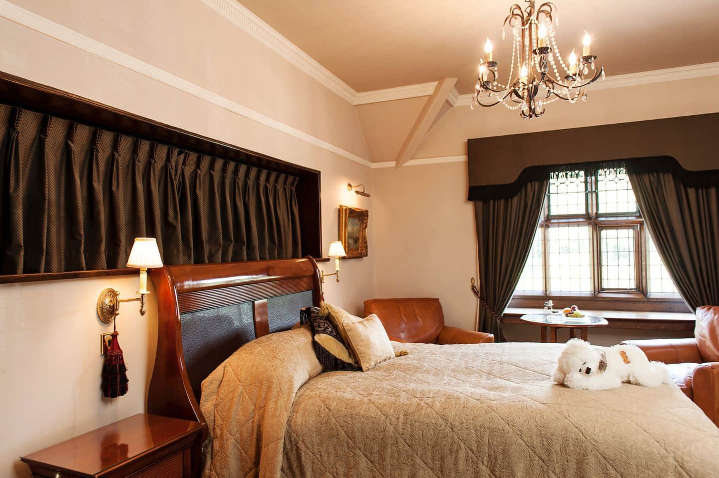 Hillbark Hotel
