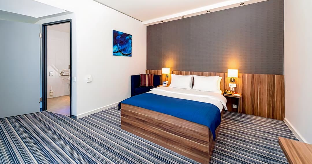 Holiday Inn Express Bremen Airport