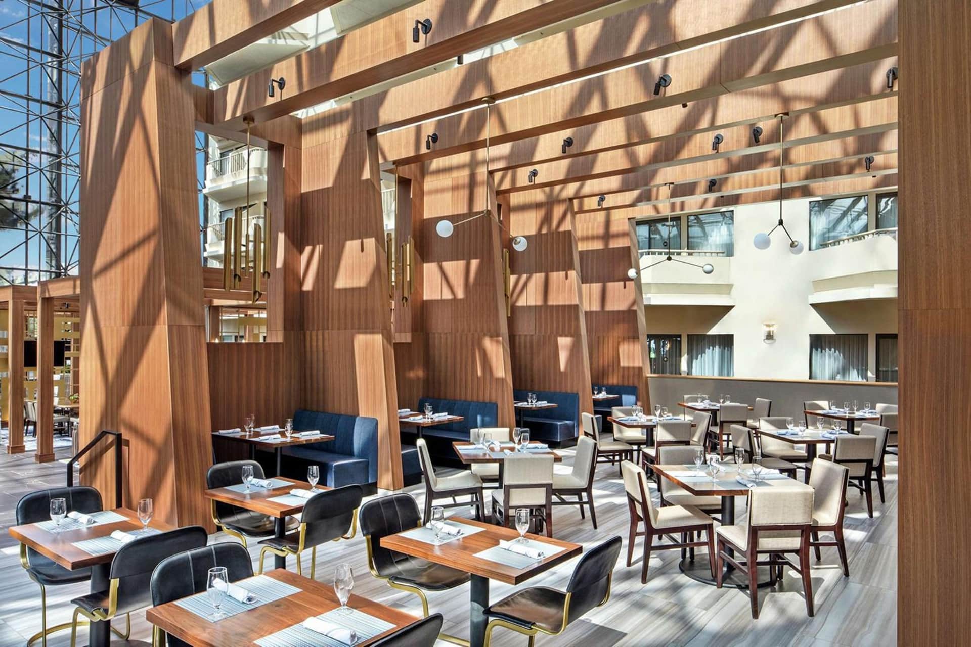 DoubleTree by Hilton Hotel Newark Airport