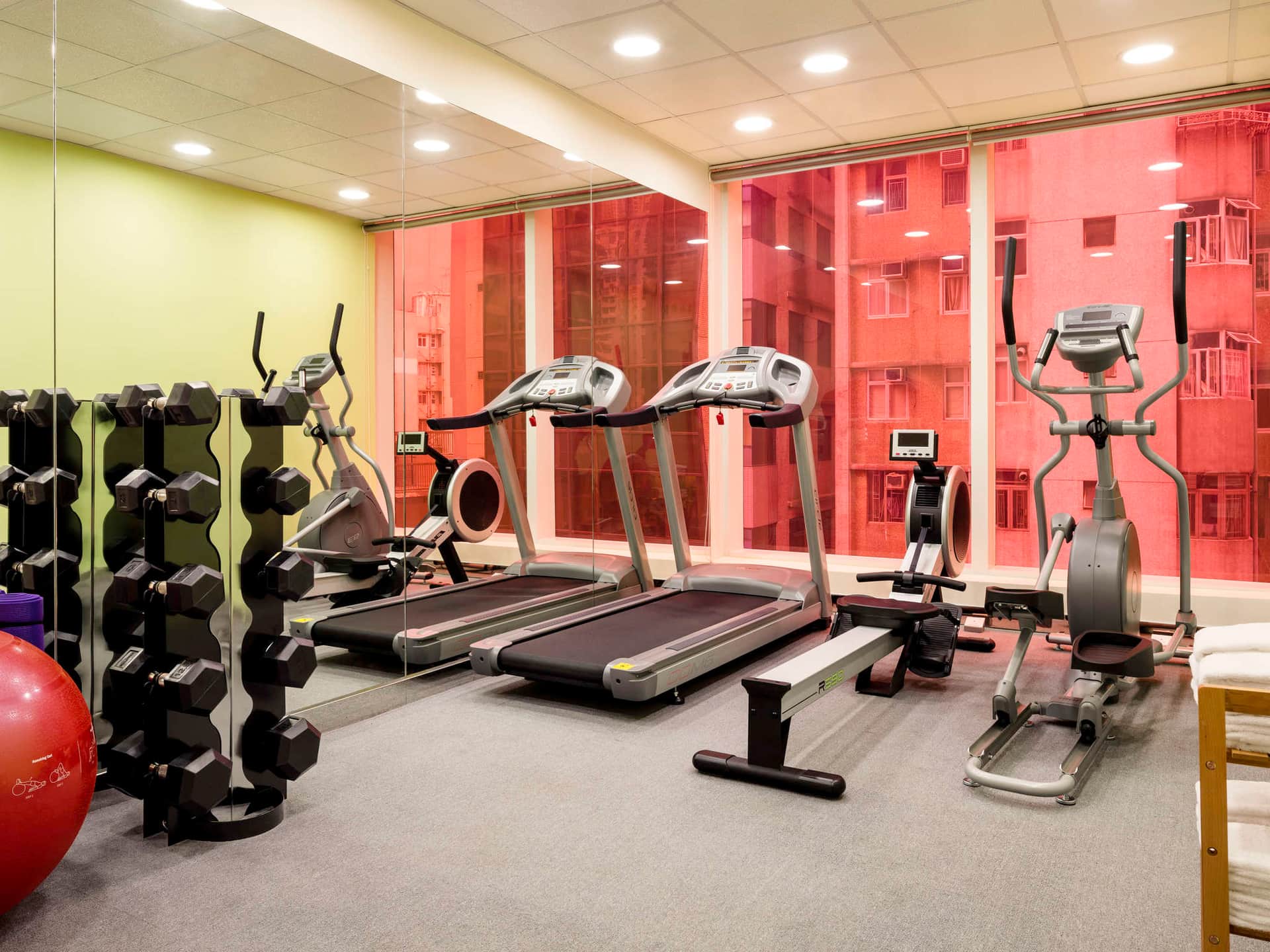 宜必思香港中上環酒店 ( Ibis Hong Kong Central and Sheung Wan Hotel )