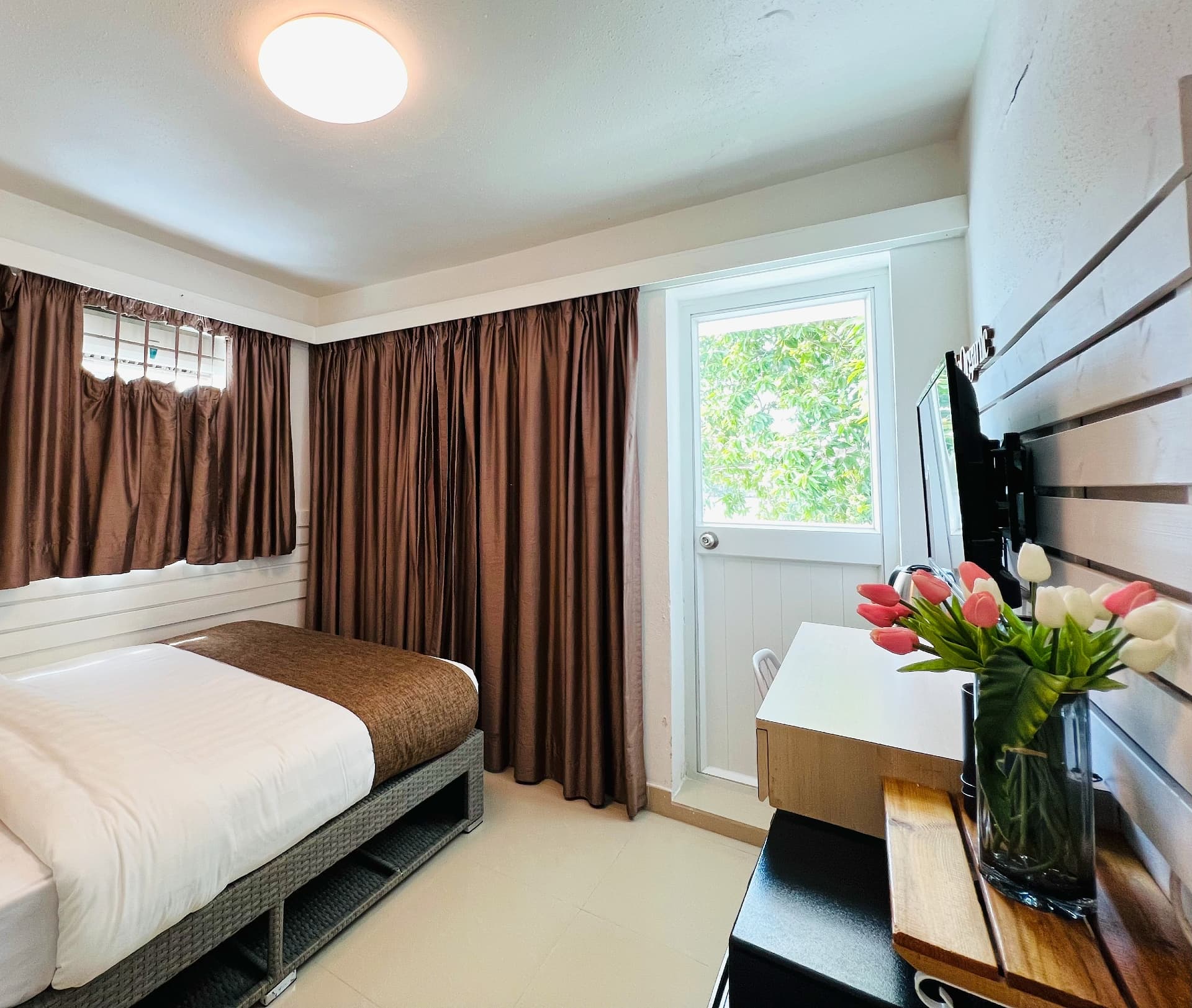 碧濤軒 ( Bayshore Inn )